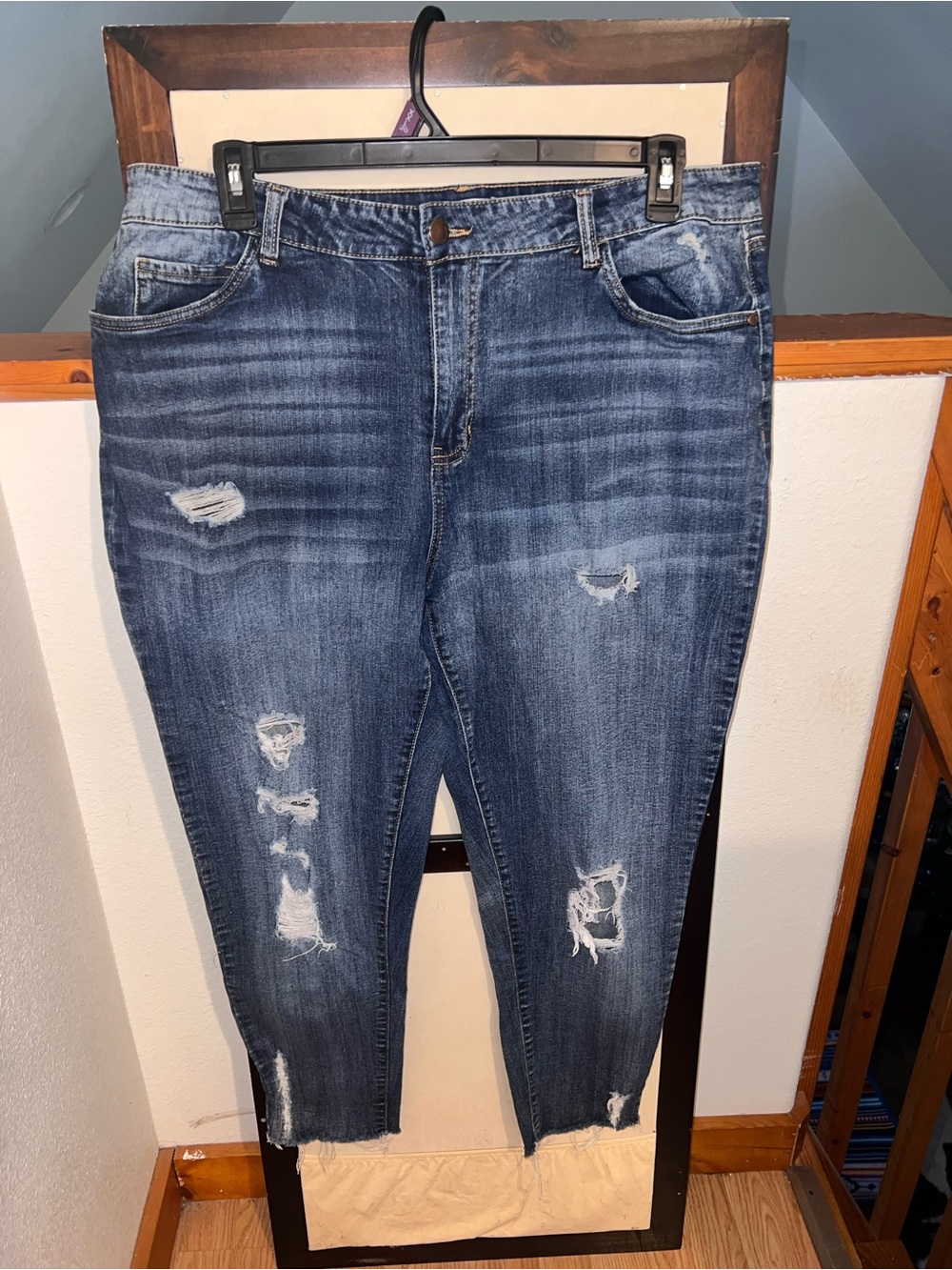 Dollhouse Distressed Dark Blue Cropped Jeans